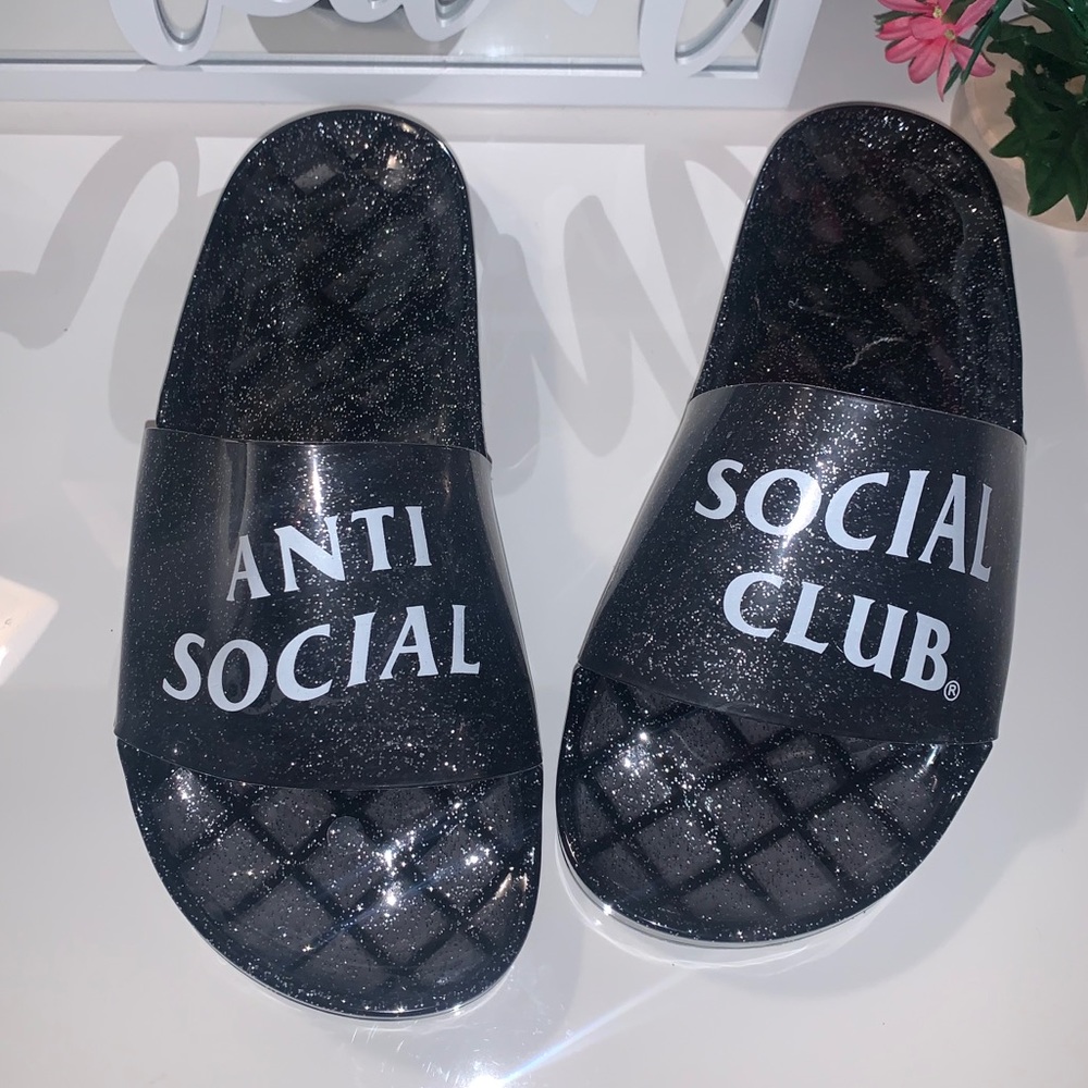 🎉HOST PICK! NEW! Anti Social Social Club slides! Price is FIRM - Picture 2 of 12